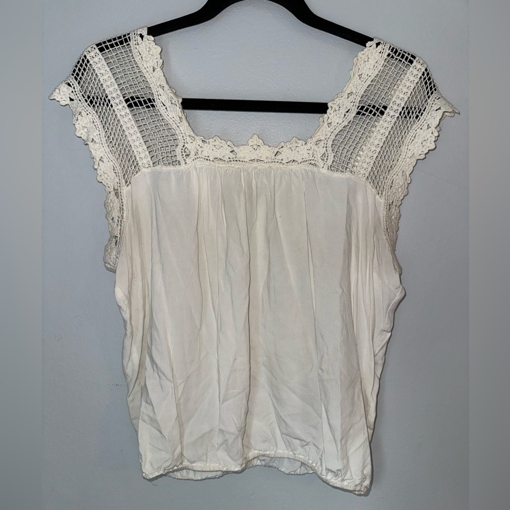 Max Studio White Lace Women's Blouse